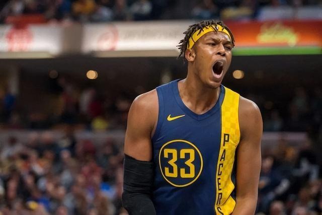 欧洲金靴实时榜单：莱万领跑 萨拉赫位列次席