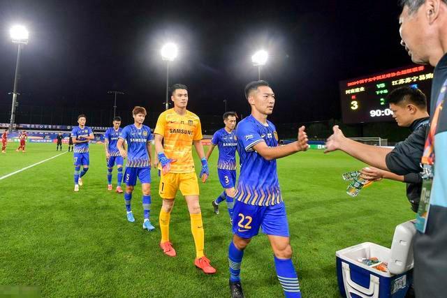 皇马主场爆5.4倍冷平 足彩头奖开4注221万元