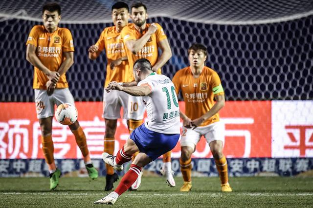 维尼修斯近日通过DNA检测发现祖先来自喀麦隆