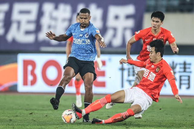 错失赛点遭逆转 张之臻止步罗马大师赛首轮2026-05-07 09:22:22